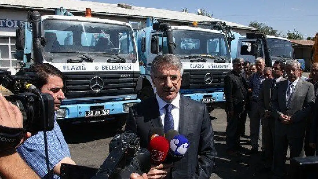 Ankara Belediyesi'nden İş Makinası