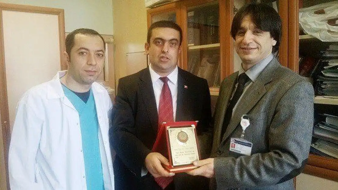 Aktif Sağlıksen'den Kırkıl'a Plaket