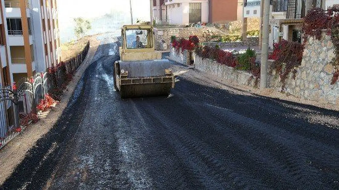 Asfalt Serimleri Sürüyor