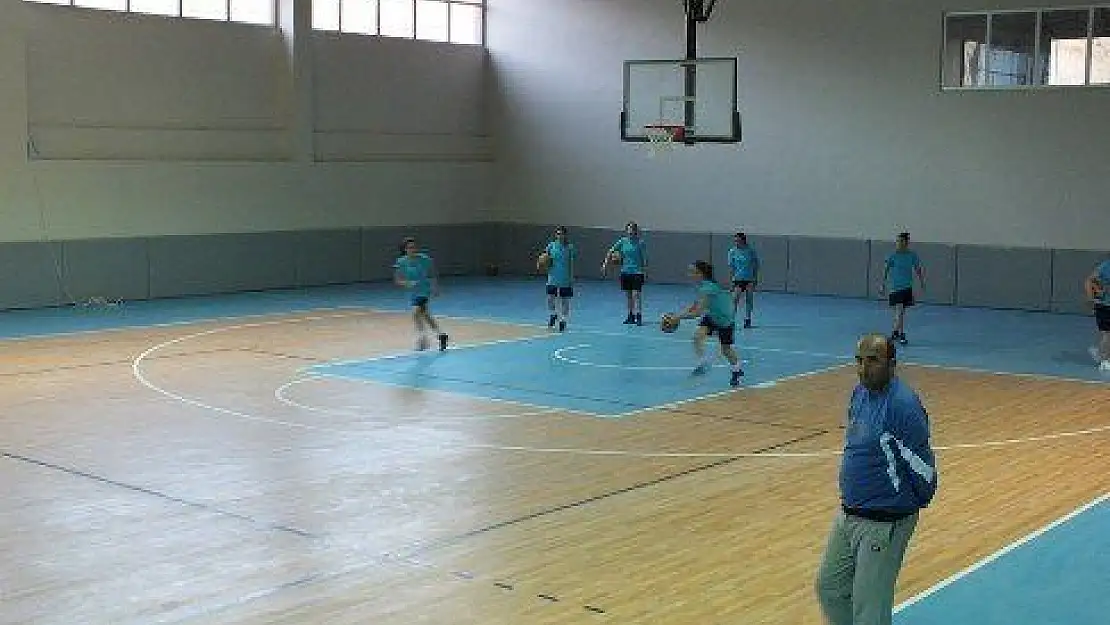 Bayanlar Basketbolda İddialı