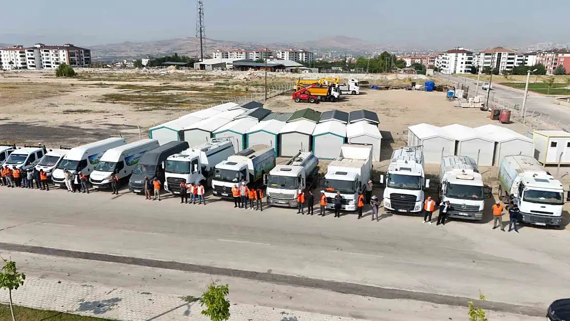 Ekiplerden detaylı temizlik