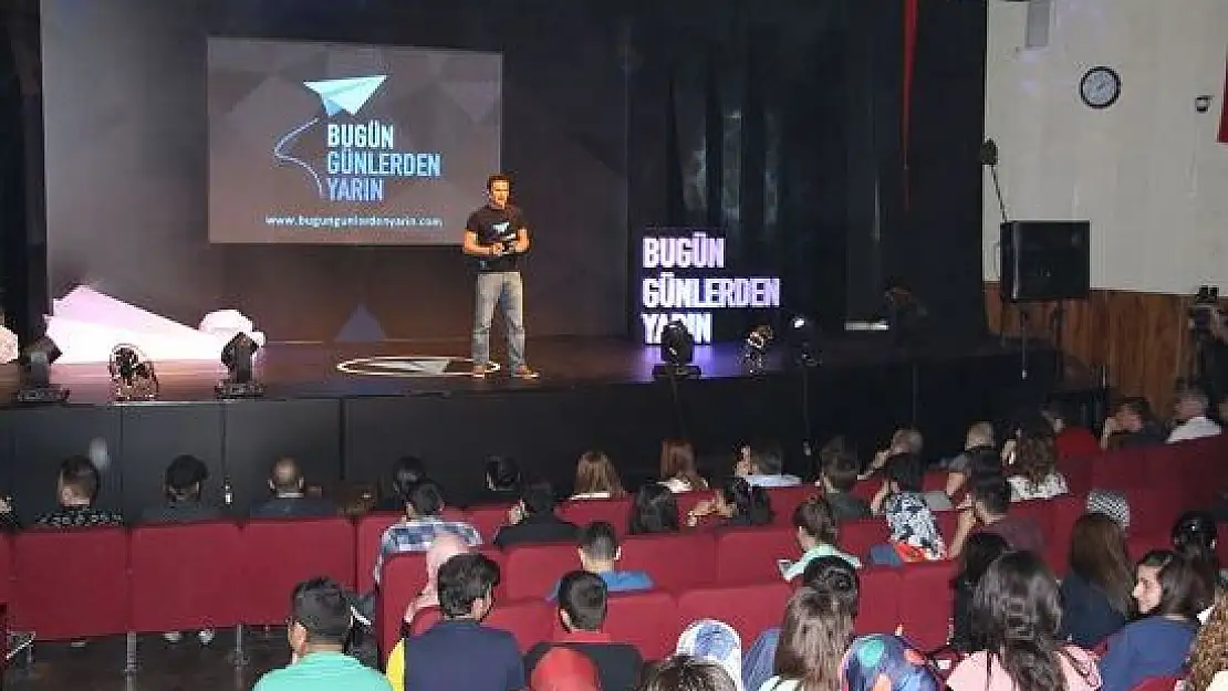 Lider İsimler Öğrencilerle Buluştu