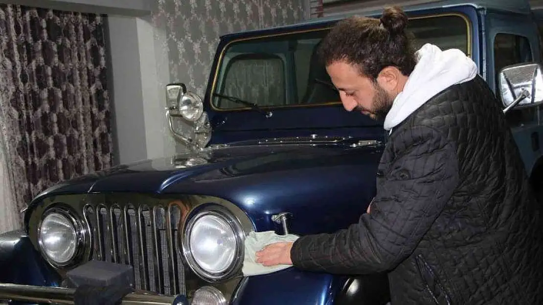 Çocukluk merakı büyüyünce sevdaya dönüştü