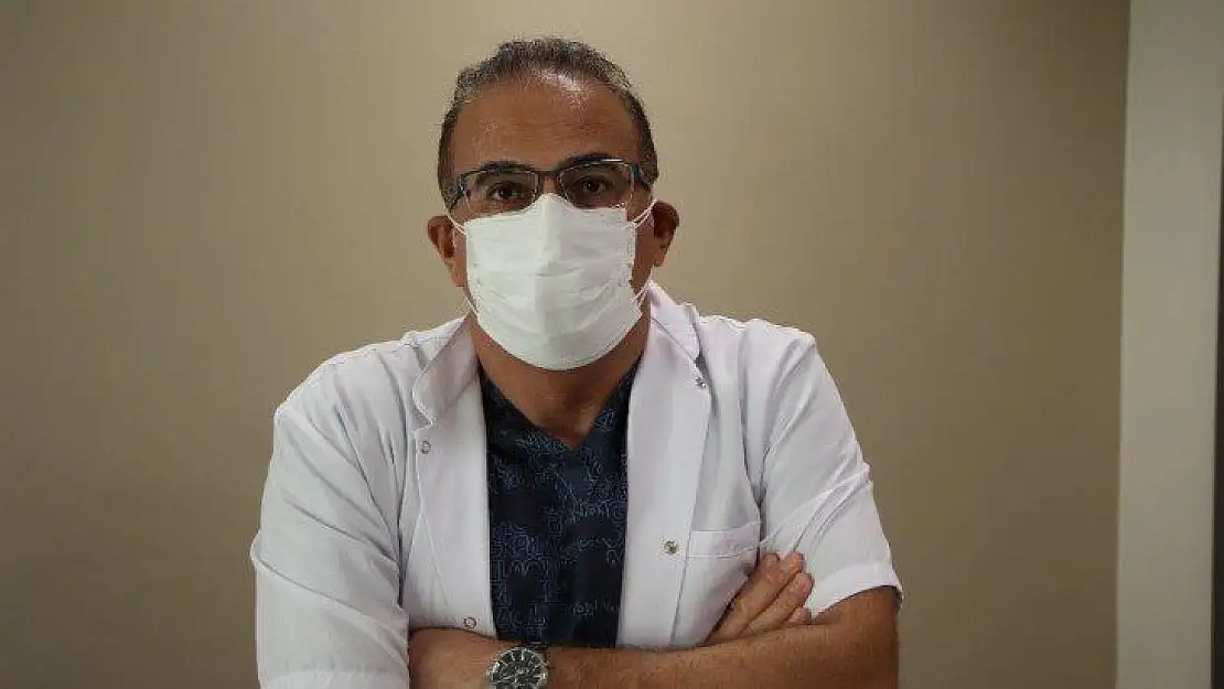 Covid-19'u yenen doktor tekrar görevine başladı, 'Maske' ve 'Karantina' uyarısı yaptı
