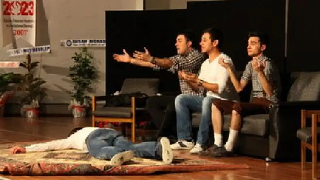 'Dikkat Öğrenci Var' Beğenildi
