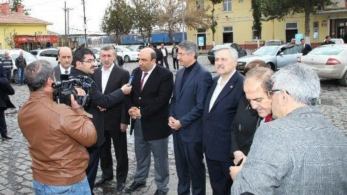 'Elazığ Dünya Liderini Bekliyor'