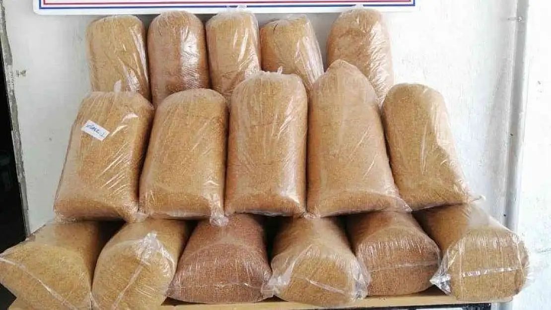 Elazığ'da  130 kilo kıyılmış tütün ele geçirdi