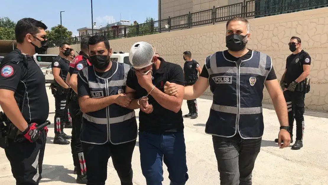 Elazığ'da 1 kişiyi öldürüp 6 kişiyi yaralayan şüpheli yakalandı