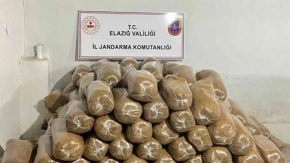 Elazığ'da 1 ton kıyılmış kaçak tütün ele geçirildi