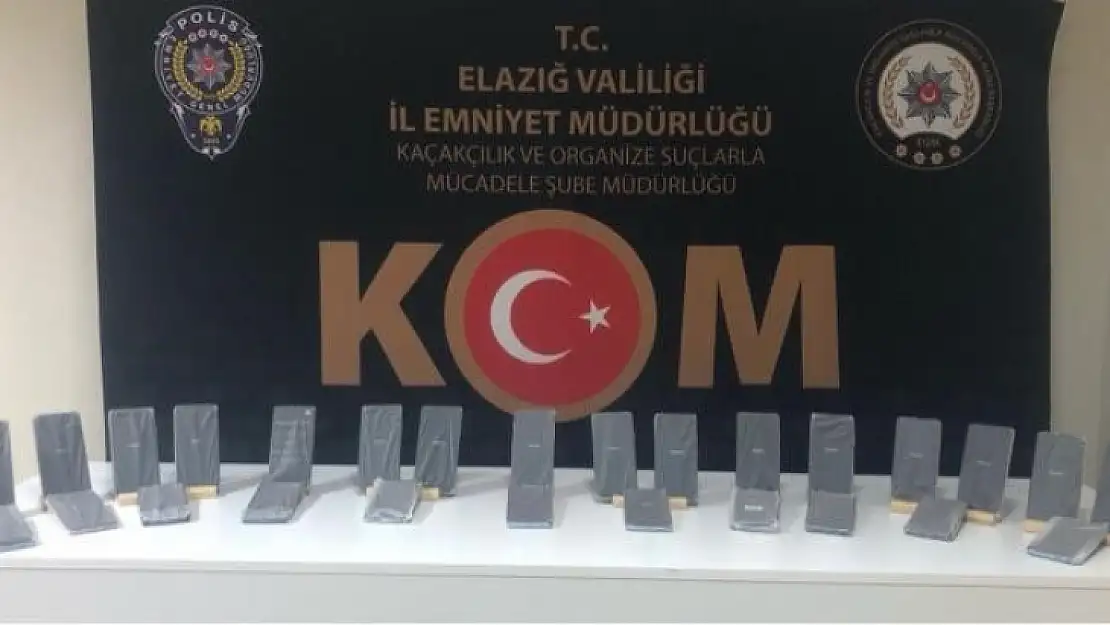 Elazığ'da 27 adet gümrük kaçağı cep telefonu ele geçirildi