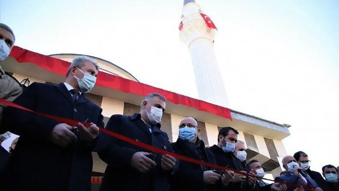 Elazığ'da 300 kapasiteli 'TOKİ Cami' hizmete açıldı