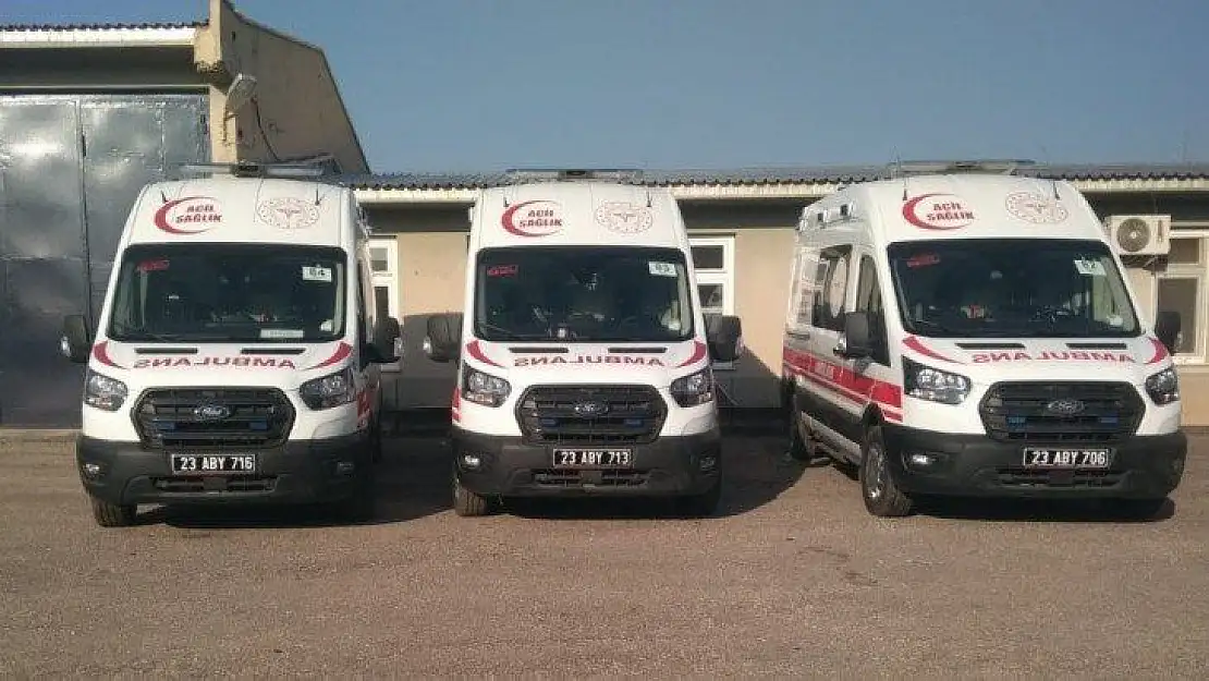 Elazığ'da 4 yeni ambulans hizmete girdi
