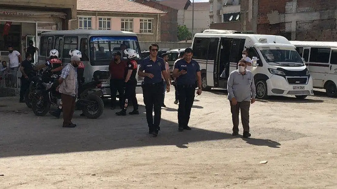 Elazığ'da Bıçaklı Kavga!
