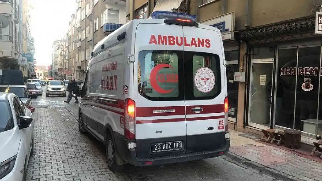 Elazığ'da sokak ortasında pompalı tüfek ile husumetlisini yaraladı