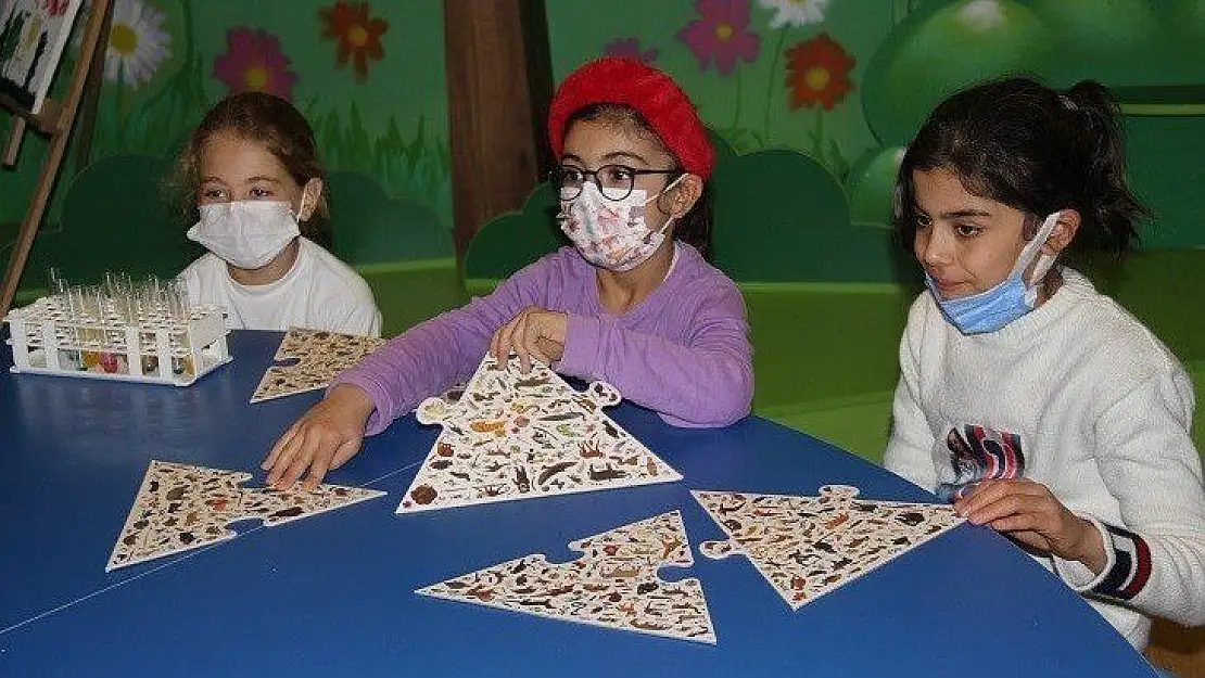Elazığ'da bir köyde bilim ve hobi evi oluşturuldu..