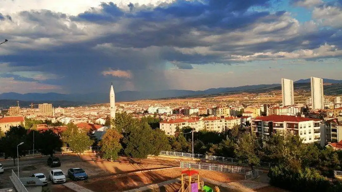 Elazığ'da bulutların muhteşem görsel şöleni