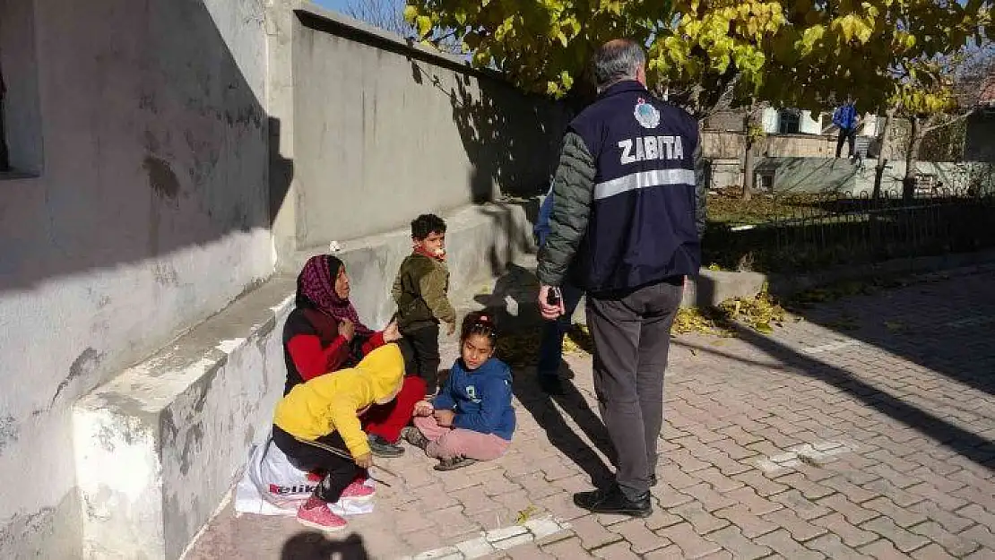 Elazığ'da dilenci operasyonları sürüyor..