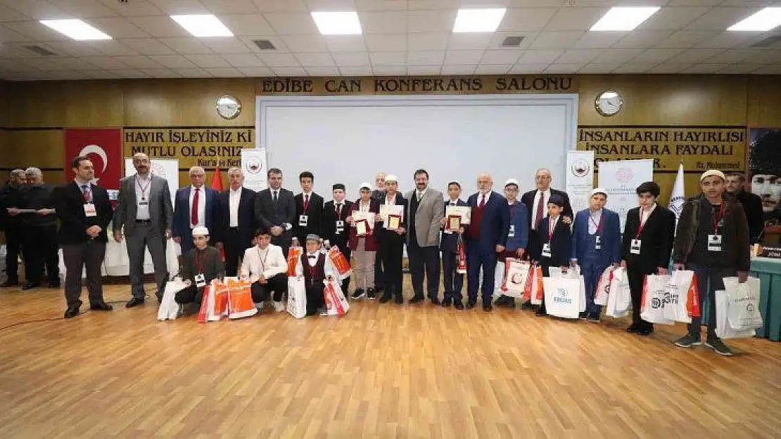 Kur'an-ı Kerim'i Güzel Okuma Yarışması