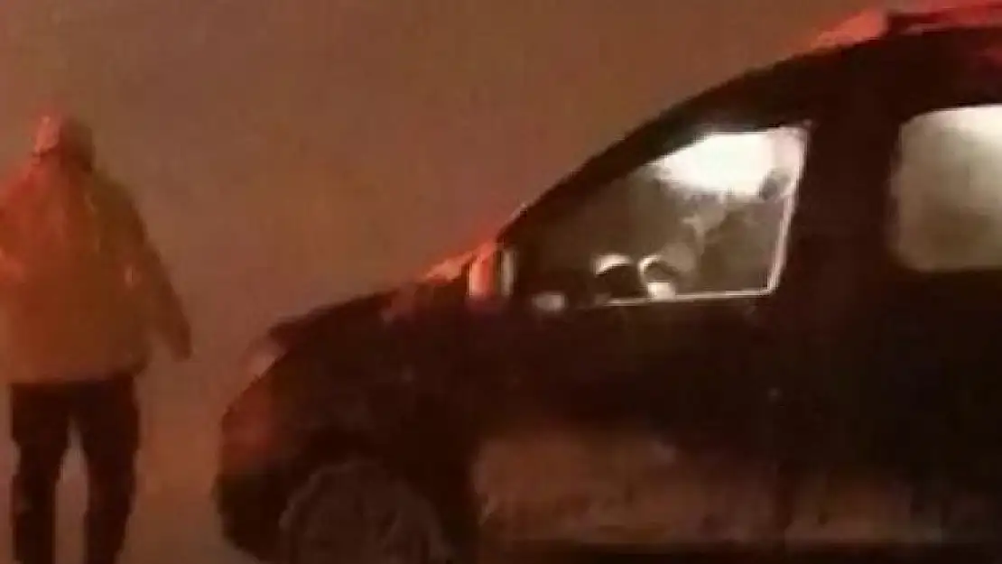 Vatandaşların imdadına polis ekipleri yetişti