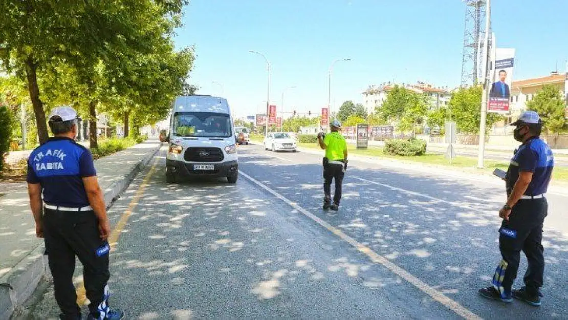 Elazığ'da minibüs ve otobüsler denetlendi