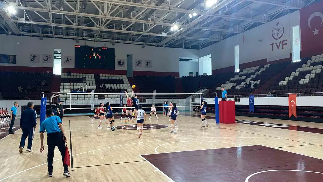 Elazığ'da Okul Sporları Müsabakaları sona erdi