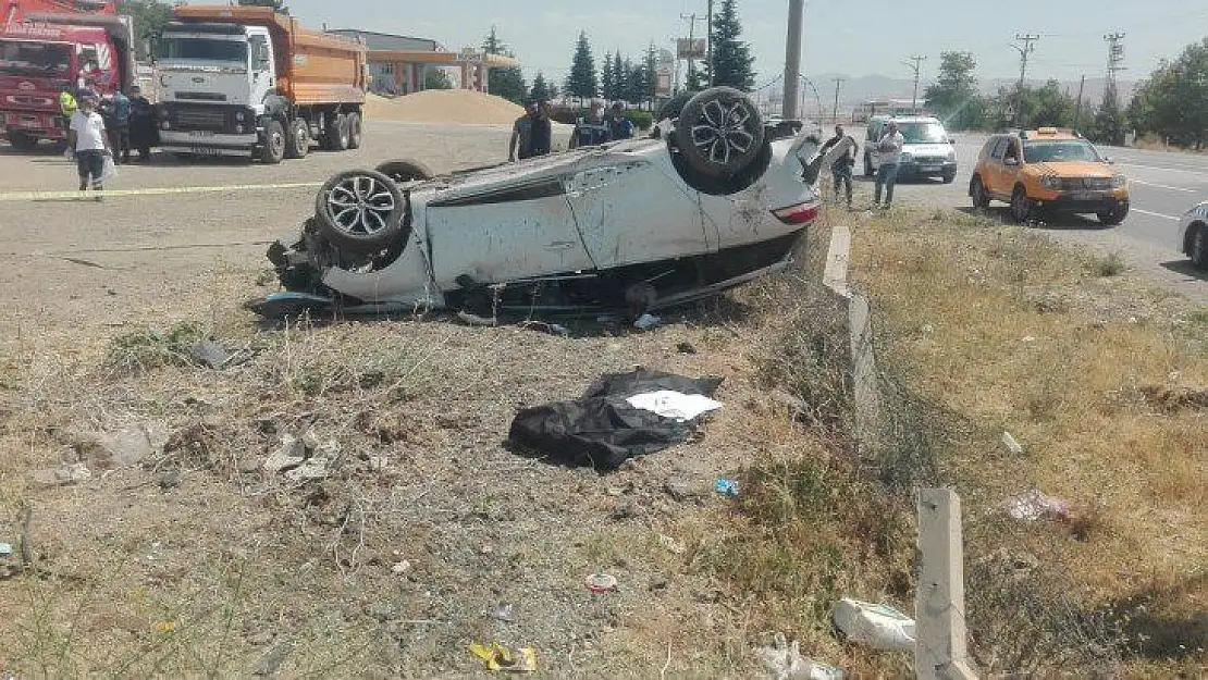 Elazığ'da otomobil takla attı: 1 ölü, 3 yaralı