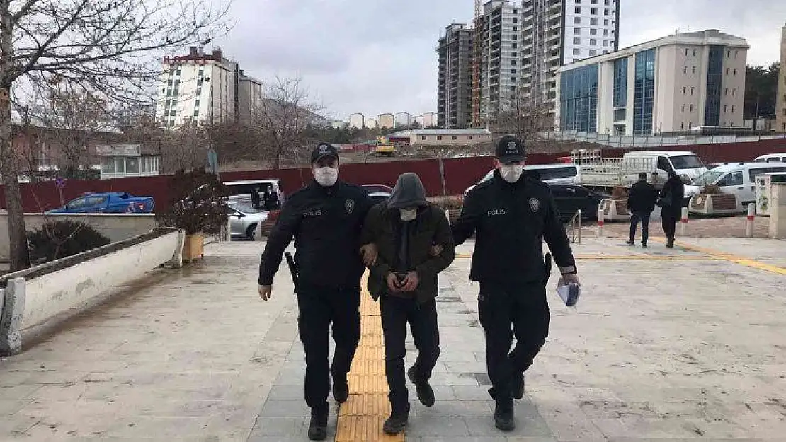 Hurda malzeme çalan şüpheli