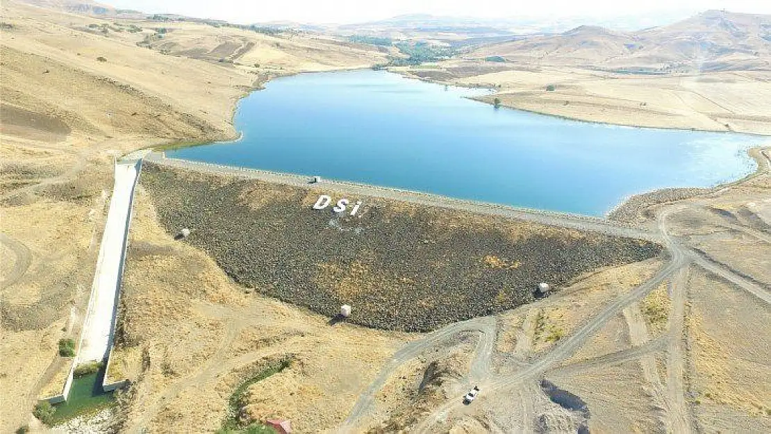 Elazığ'da Tatar Göleti sulaması inşaat çalışmaları devam ediyor