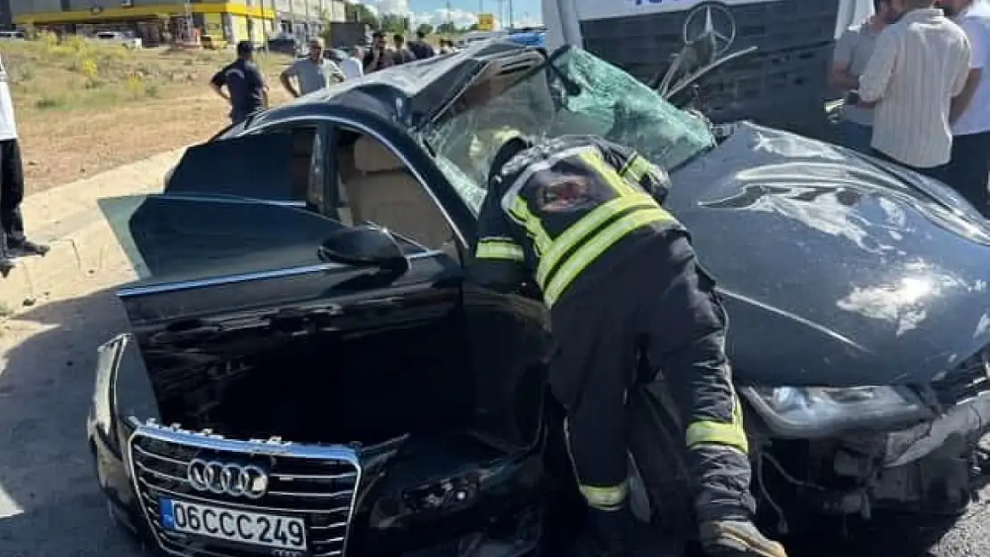 Elazığ'da trafik kazası: 2 yaralı
