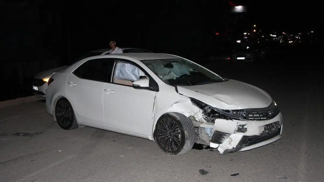 Elazığ'da trafik kazası: 4 yaralı