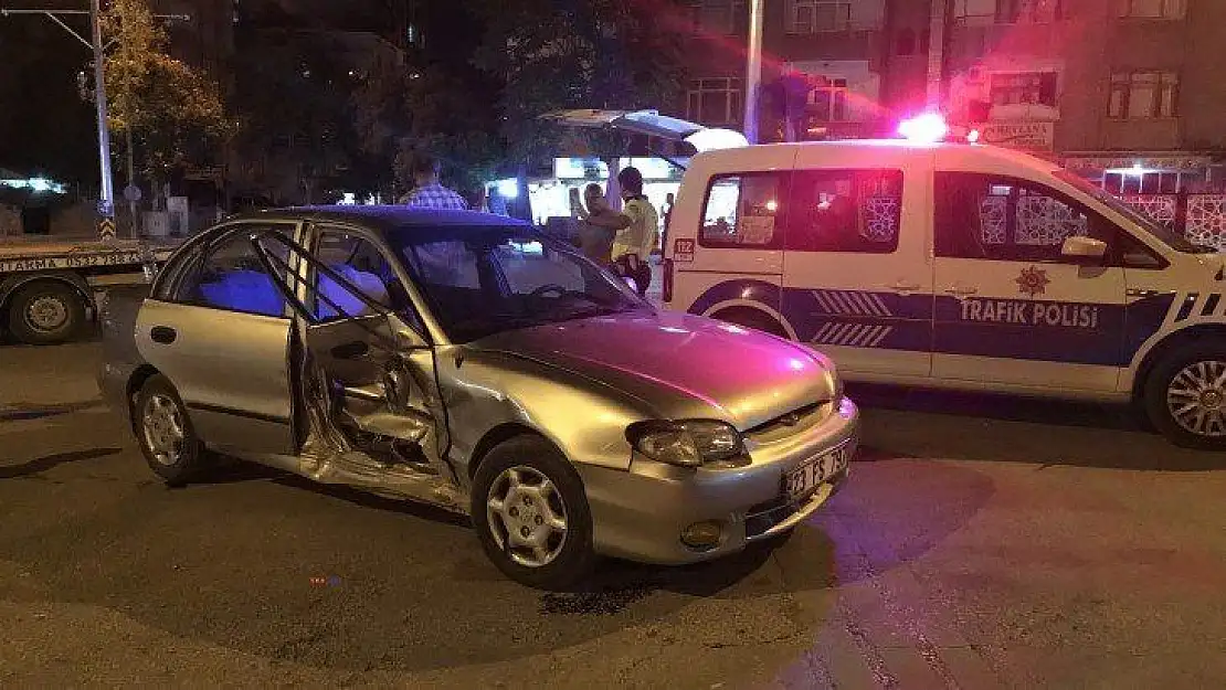 Elazığ'da trafik kazası: 5 yaralı