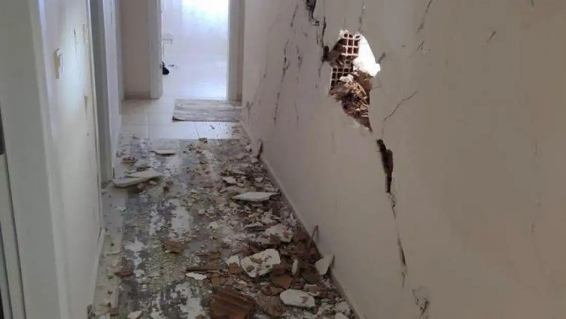 Elazığ'daki 5.3'lük depremin kesin hasar tespit çalışmaları tamamlandı