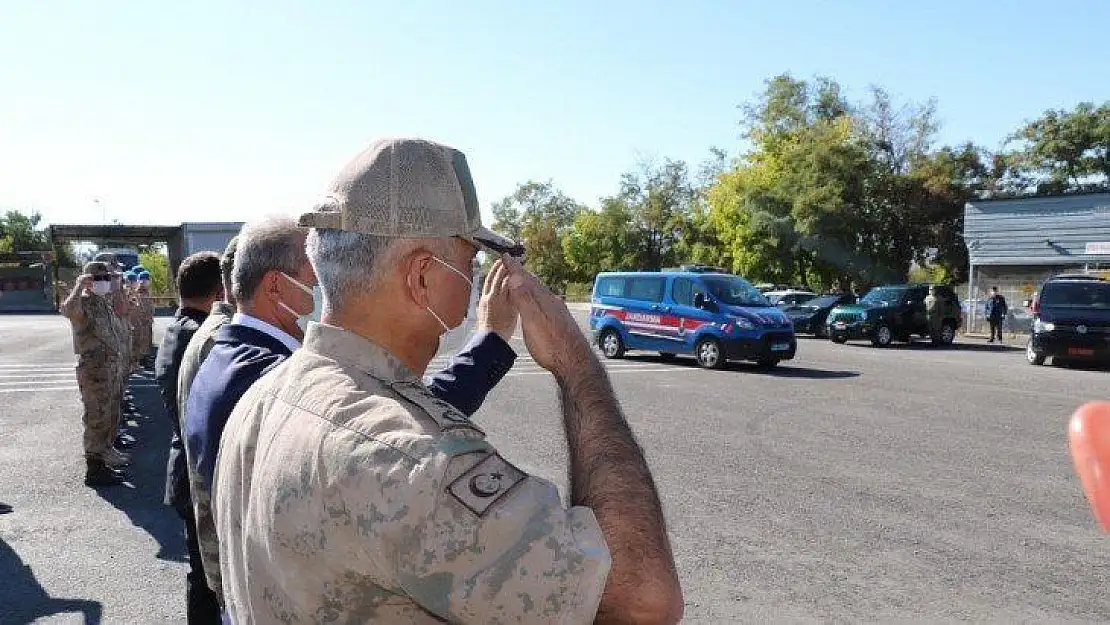 Elazığ'dan komandolar Suriye'ye uğurlandı