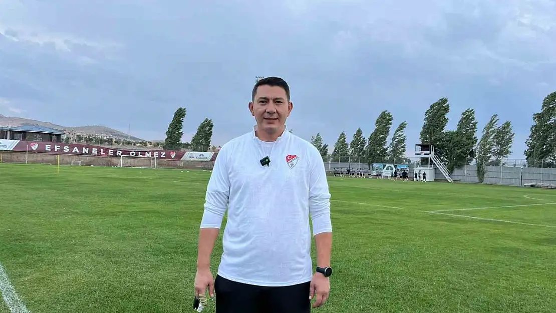 Elazığspor Teknik Direktörü Gül: 'Bizim için bu sezonun tek sonucu var şampiyonluk'