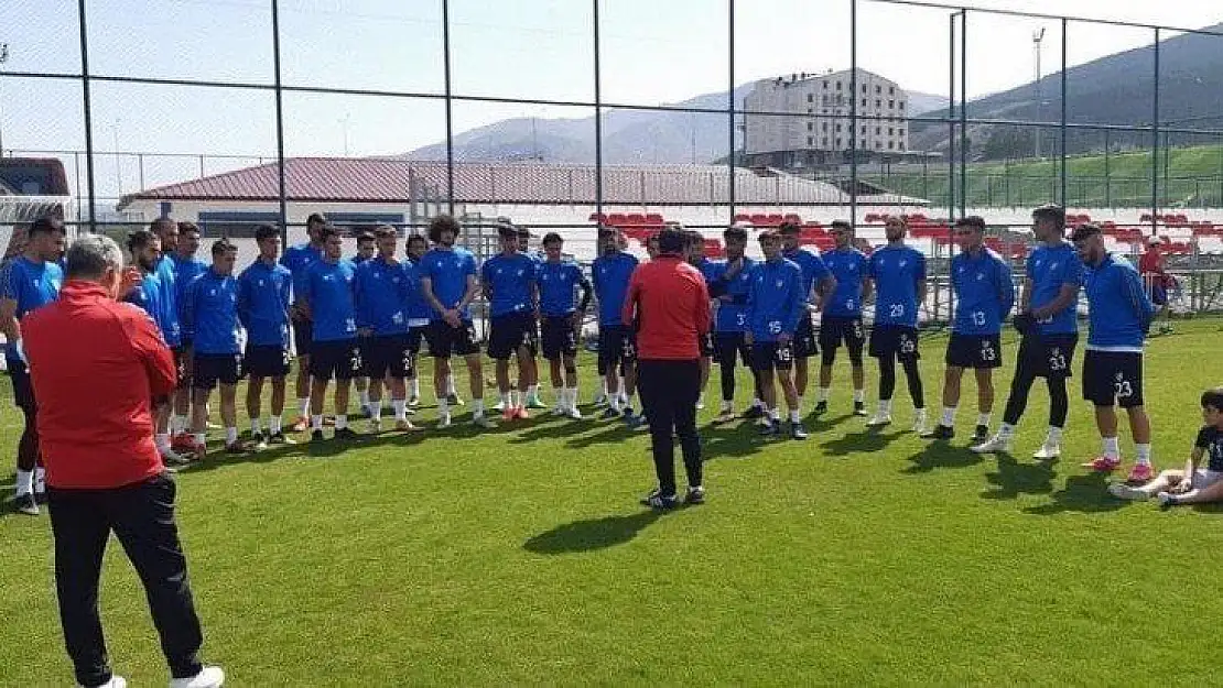 Elazığspor'un Erzurum kampı başladı