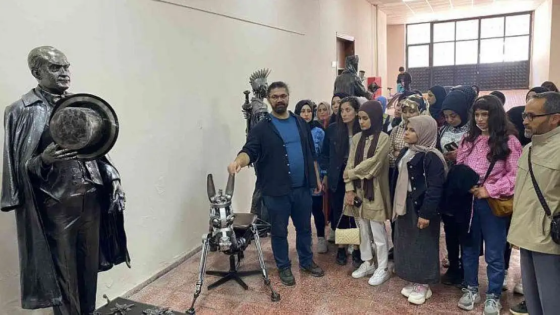 Fırat üniversitesi, lise öğrencilerini ağırladı