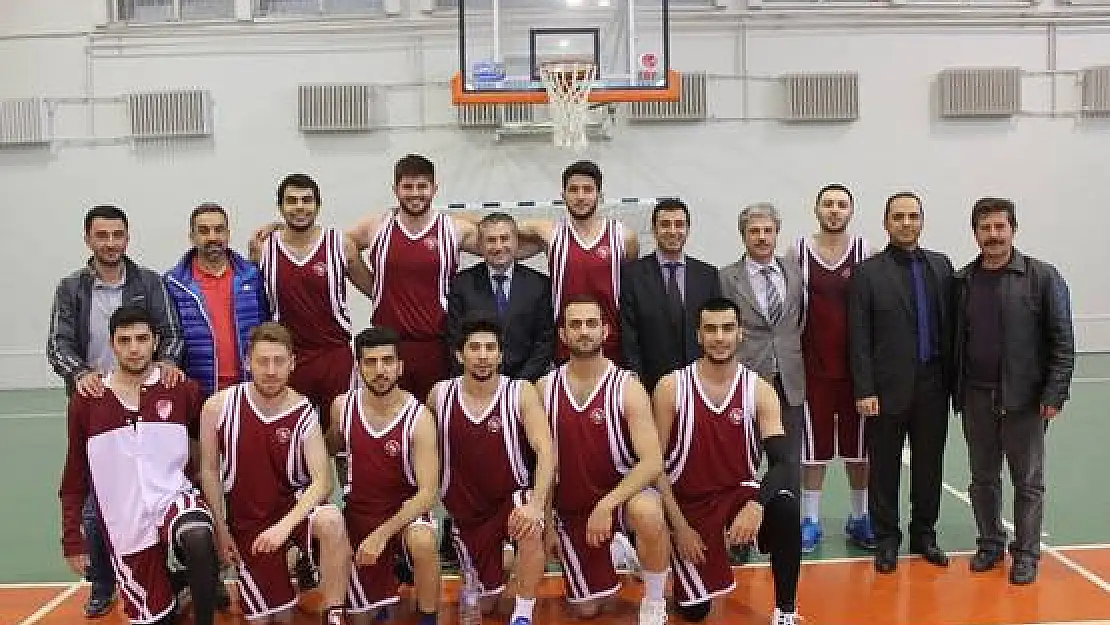 FÜ Basketbol Takımı F Grubunda