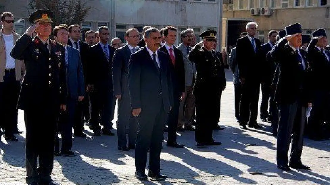 Gaziler Günü Törenle Kutlandı