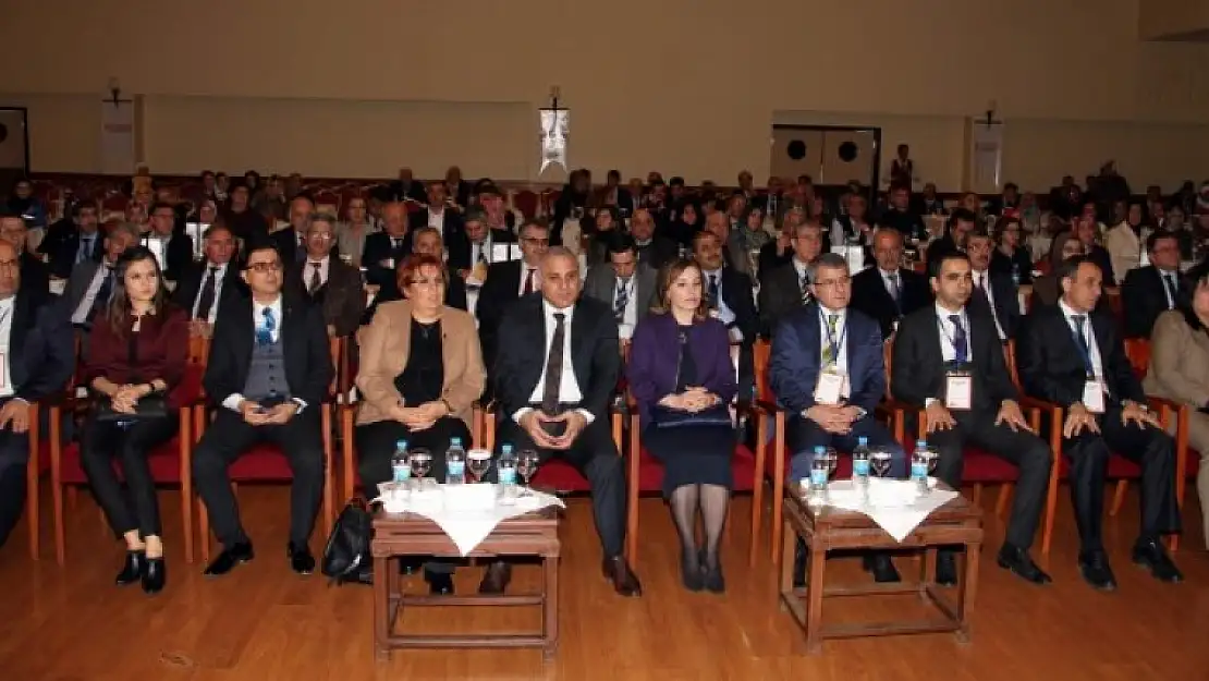 Kadın ve Şiddet Paneli Gerçekleştirildi