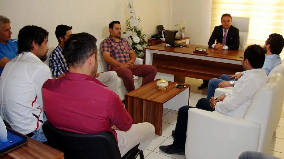 Genç MÜSİAD EBMC'yi Ziyaret Etti