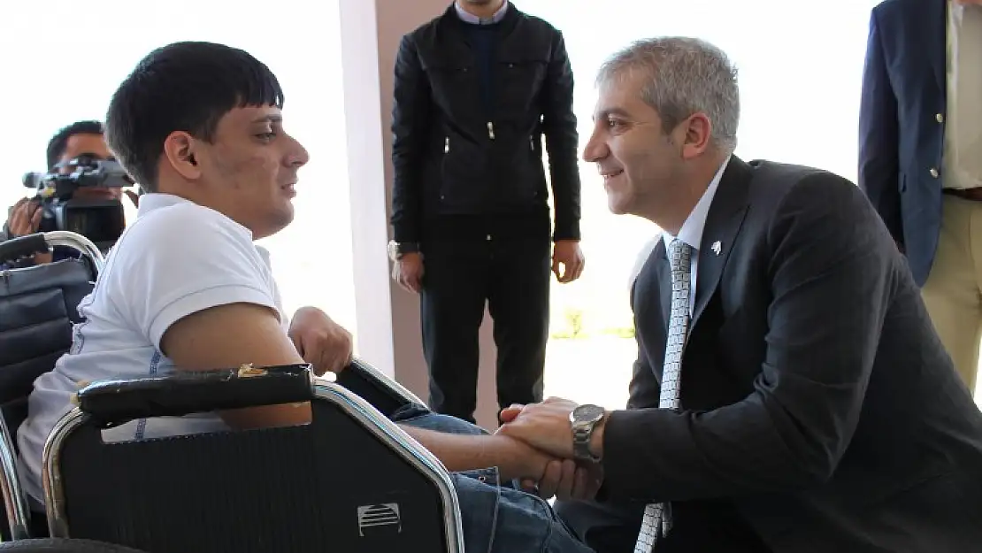 'Devlet Kurumları Miting İçin Seferber'