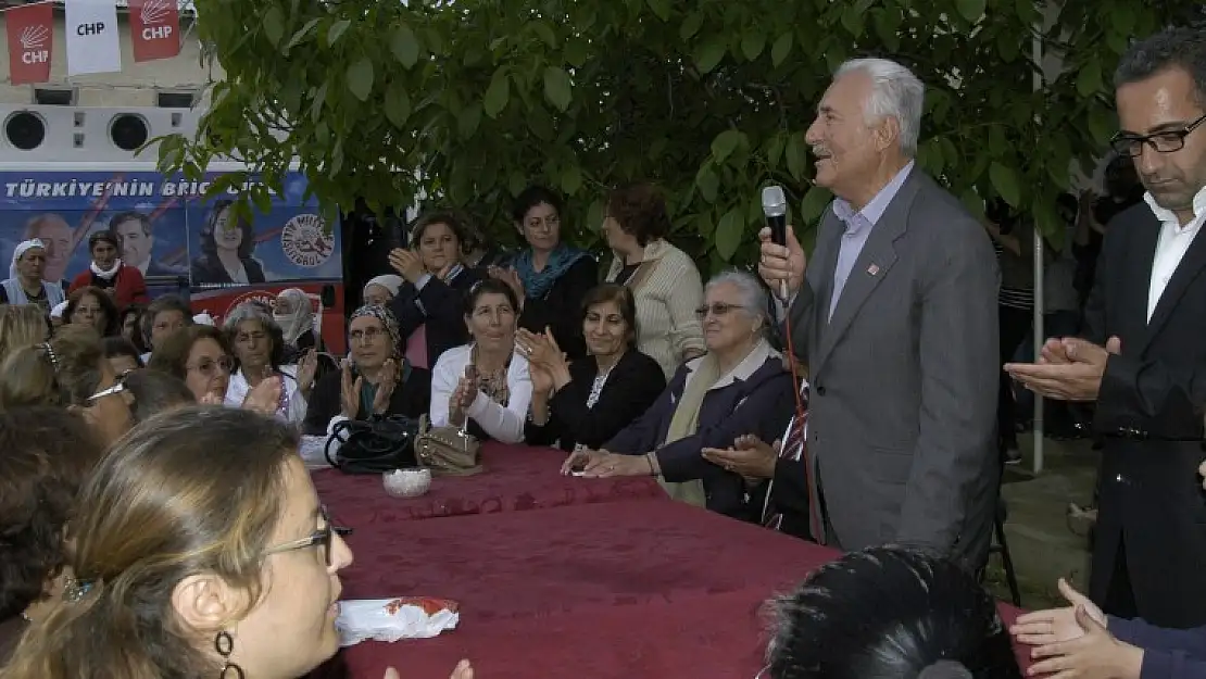 CHP Adaylarına Sün Köyünde Coşkulu Miting