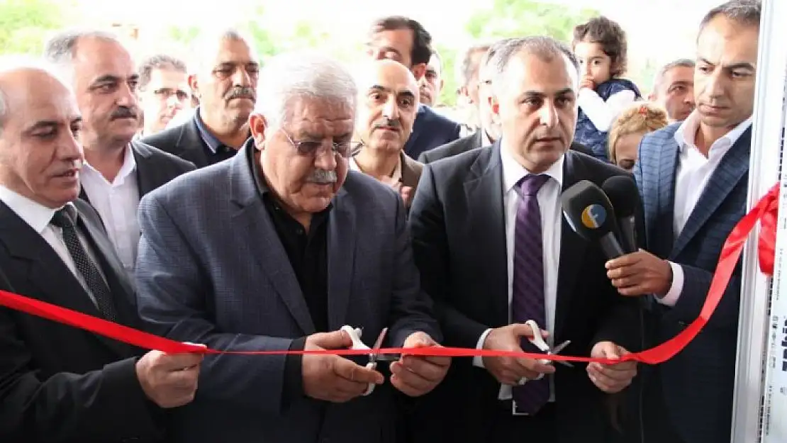 Metin Bulut'tan Miting Havasında Açılışlar