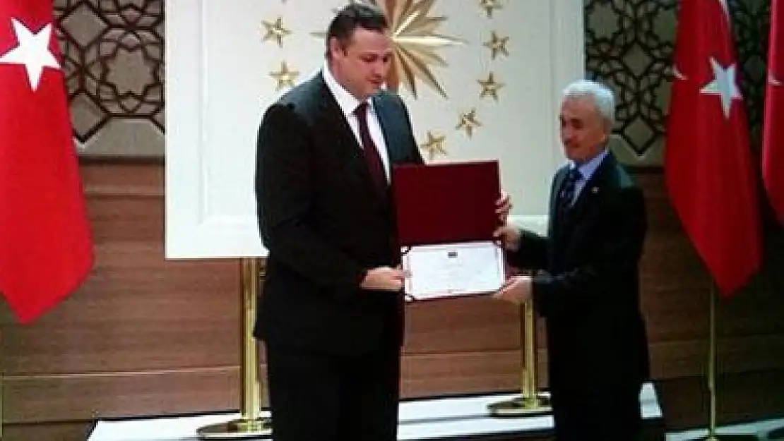 Tanyıldızı ve Dağtekin'e TÜBA Çeviri Ödülü