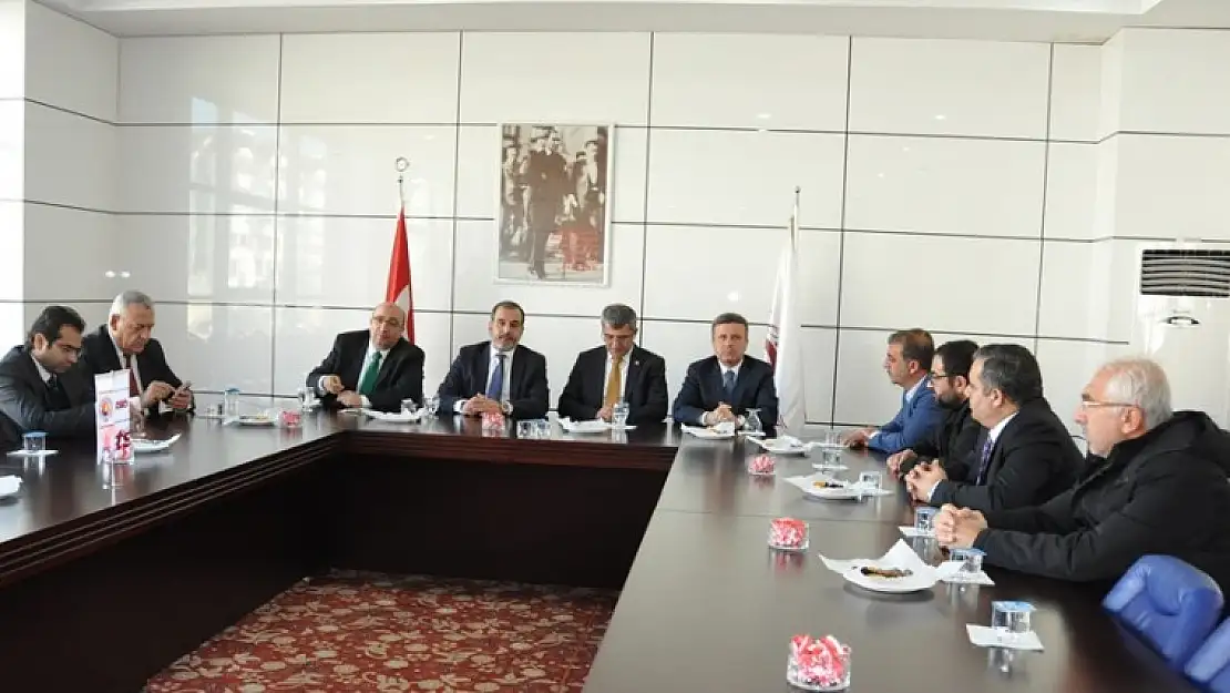 Milletvekilleri Elazığ TSO'yu Ziyaret Etti