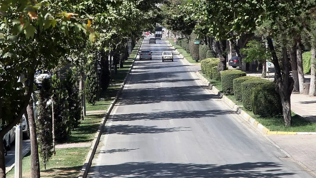 Zübeyde Hanım Caddesinde Çalışmalar Genişletiliyor