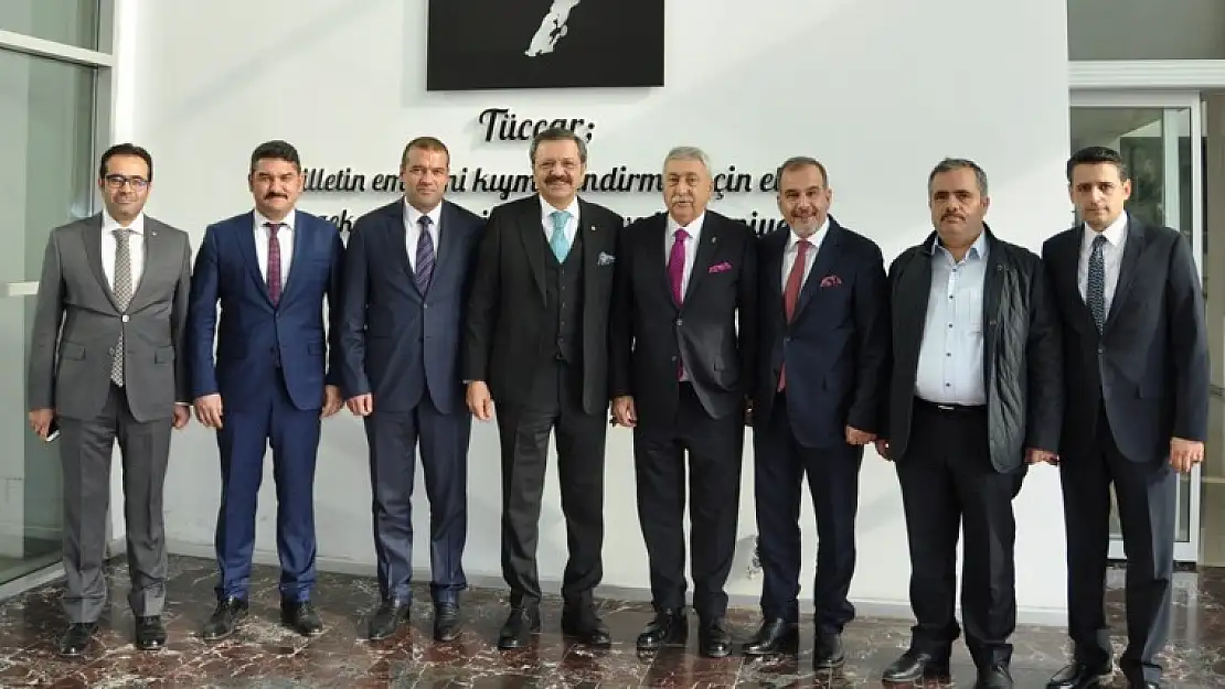 Hisarcıkoğlu:  Elazığ TSO'yu Örnek Oda Gösteriyoruz