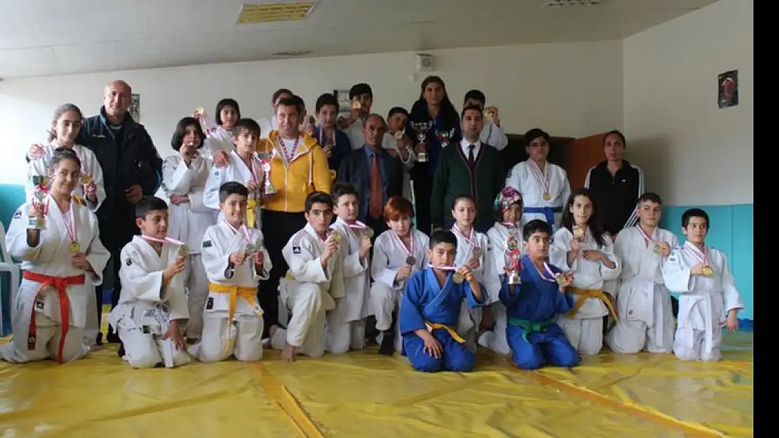 Minikler Judo Şampiyonları Belli Oldu.