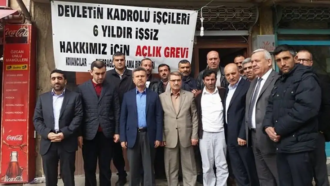Açlık Grevindeki İşçiler... AKP Ziyareti Grevi Bitirdi