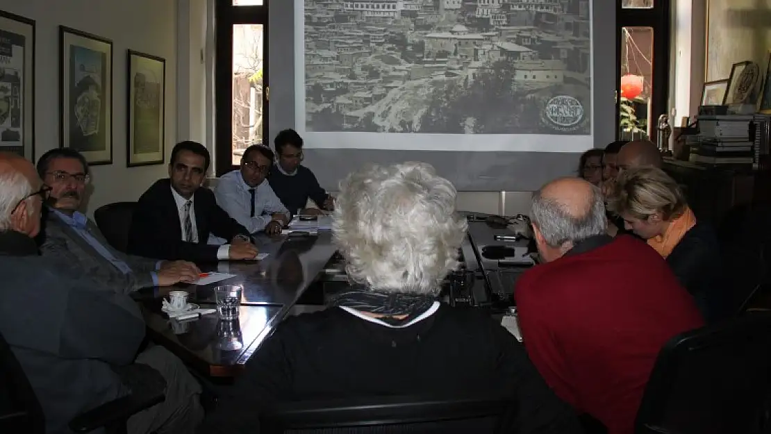 Çekül Vakfında Harput Konuşuldu